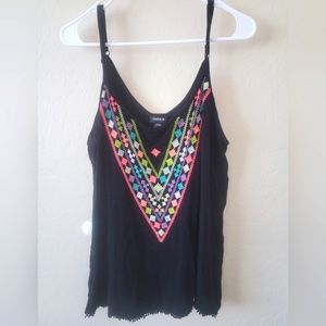 Torrid embroidered black tank, size 3